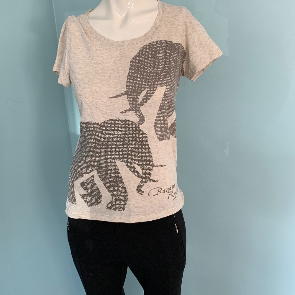 Banana Repulic T-Shirt